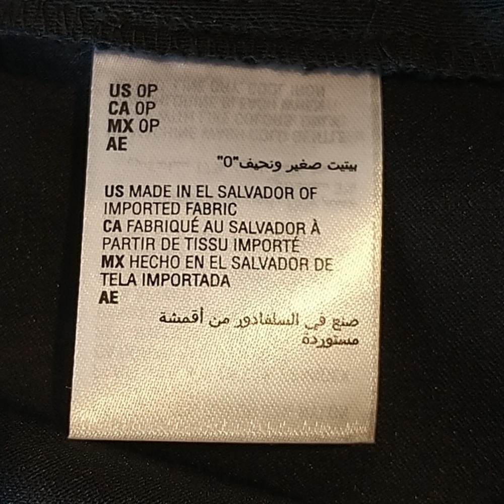 Alfani Ebony Black Capri Stretch Pants sz 0P - Picture 10 of 10